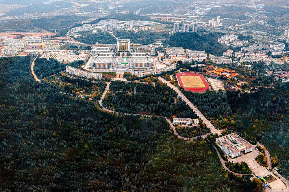 s学院全景.jpg